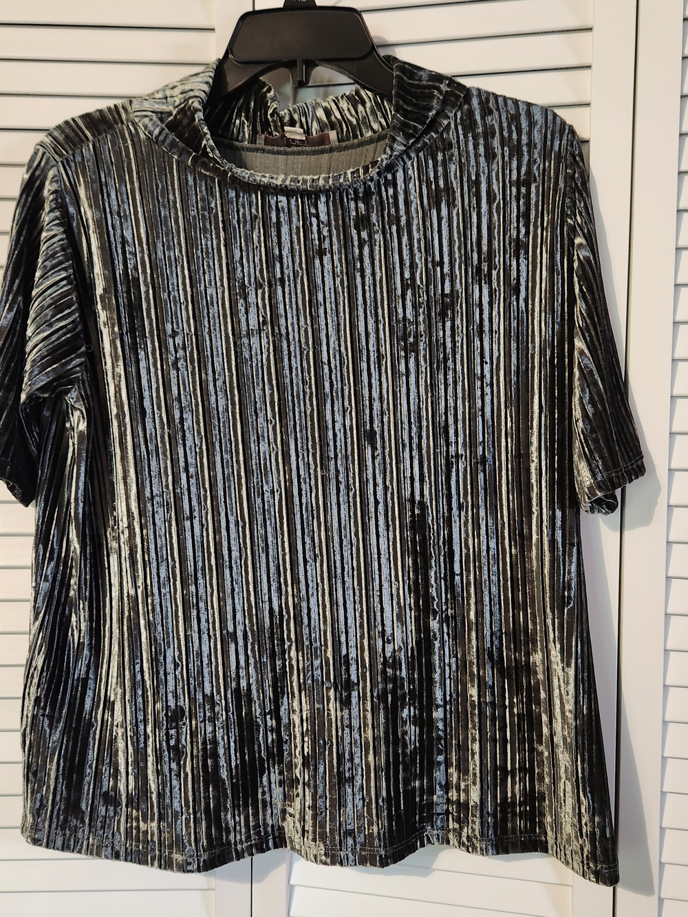 LOFT Crushed Velvet Short Sleeve Tee in Green and Black Stripe
